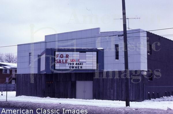 Daniel Theatre - From American Classic Images
